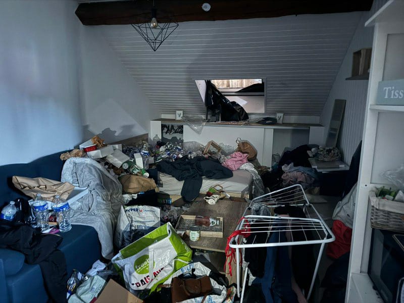 Nettoyage de squat : étapes indispensables pour un environnement sain IMG 20241213 WA0004